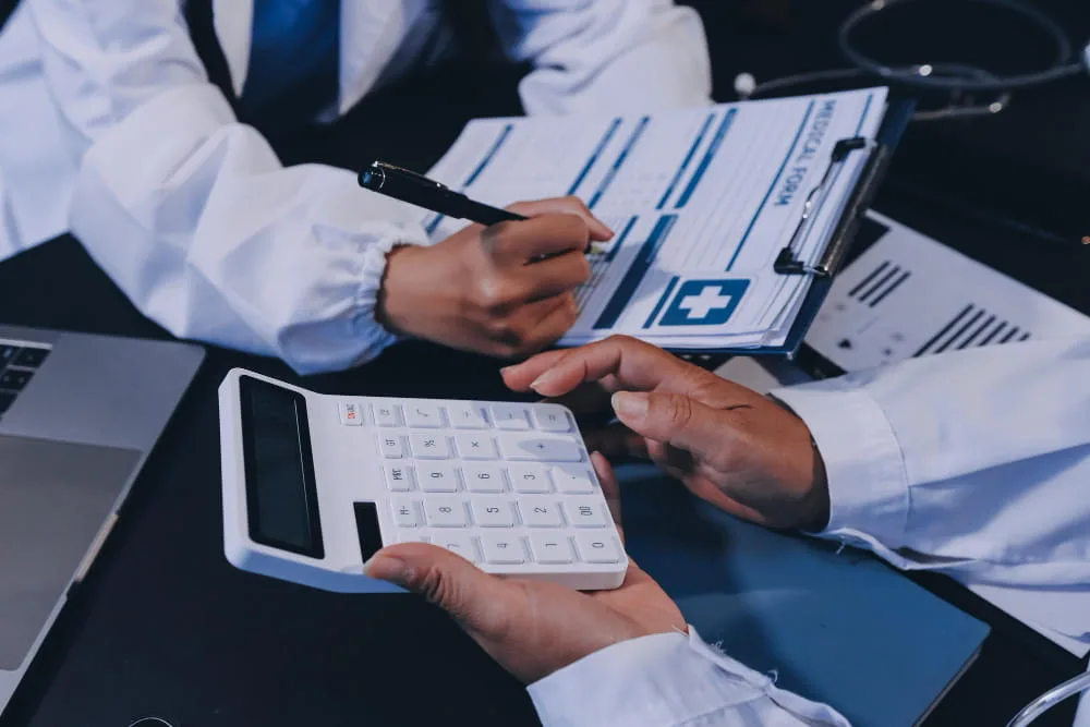 Smart ways to reduce aged AaaR with expert Medical Accounts Receivable Services