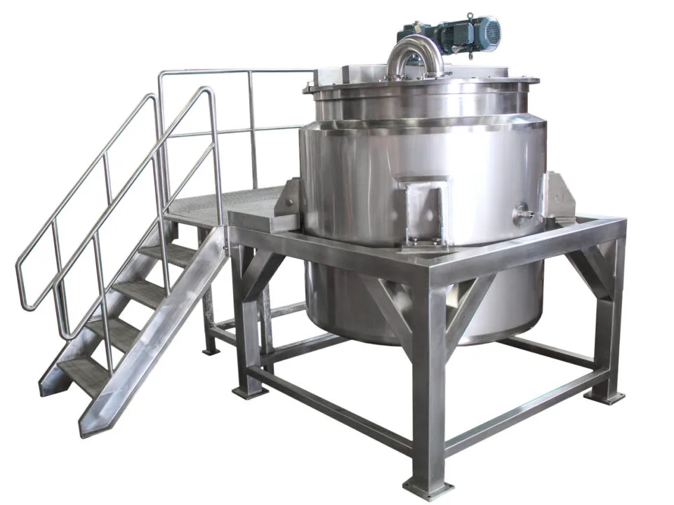 How Does Fluid Viscosity Influence Mixing Tank Agitator Selection?