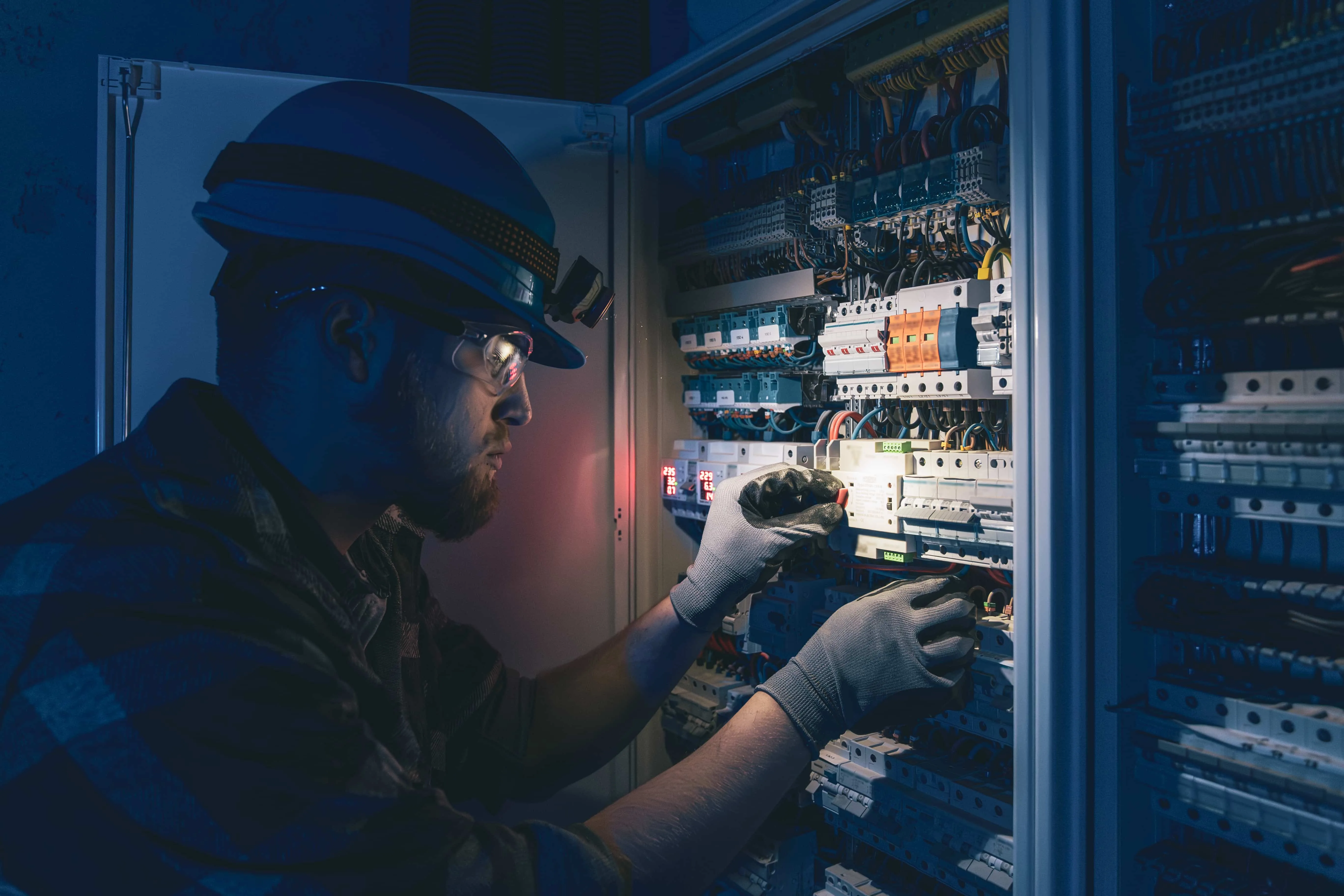 13 Must-Know Benefits of Emergency Fuel Delivery During Power Outages