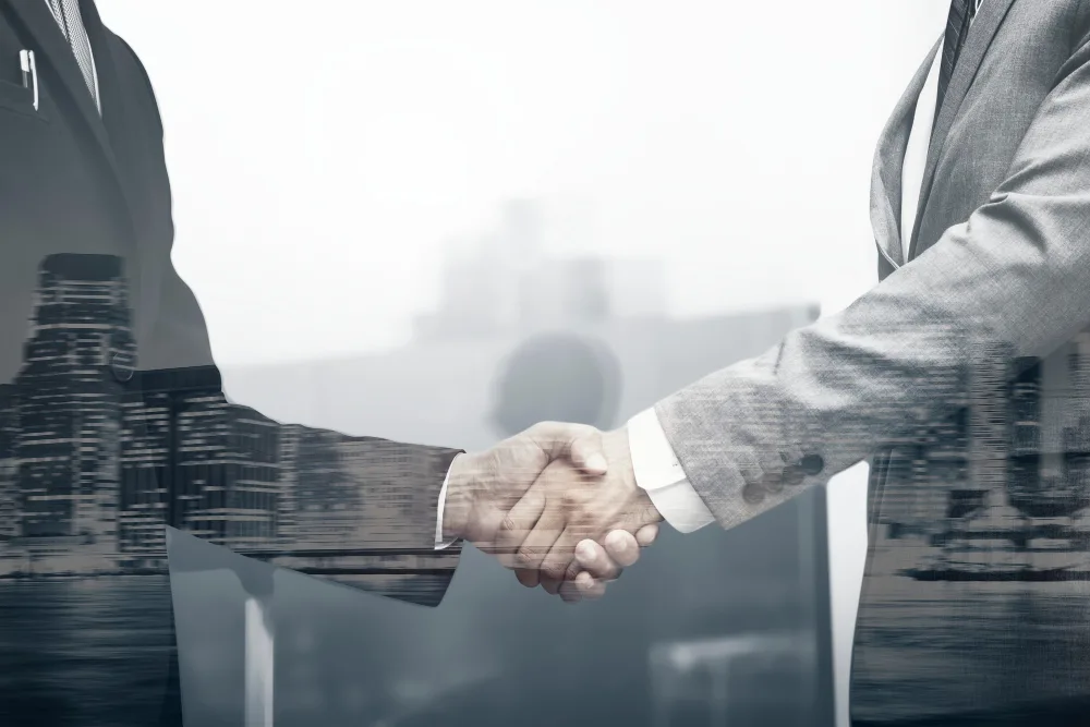 Outsourcing Renegotiation vs Contract Renewal: What Enterprises Should Know