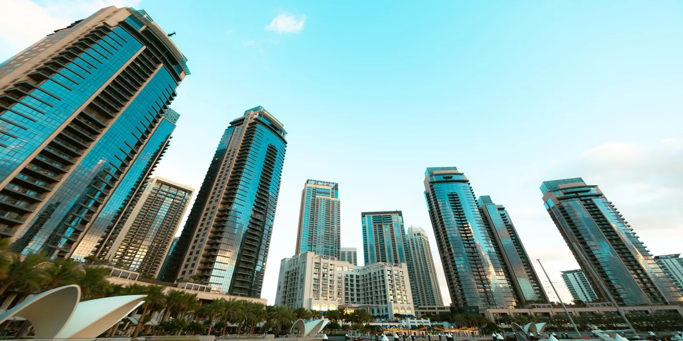 Dubai Real Estate vs Stock Market in 2026: Where Should You Invest for Higher Returns?