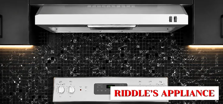 Why Your Kitchen Still Smells After Cooking—and How the Right Range Hood Fixes It