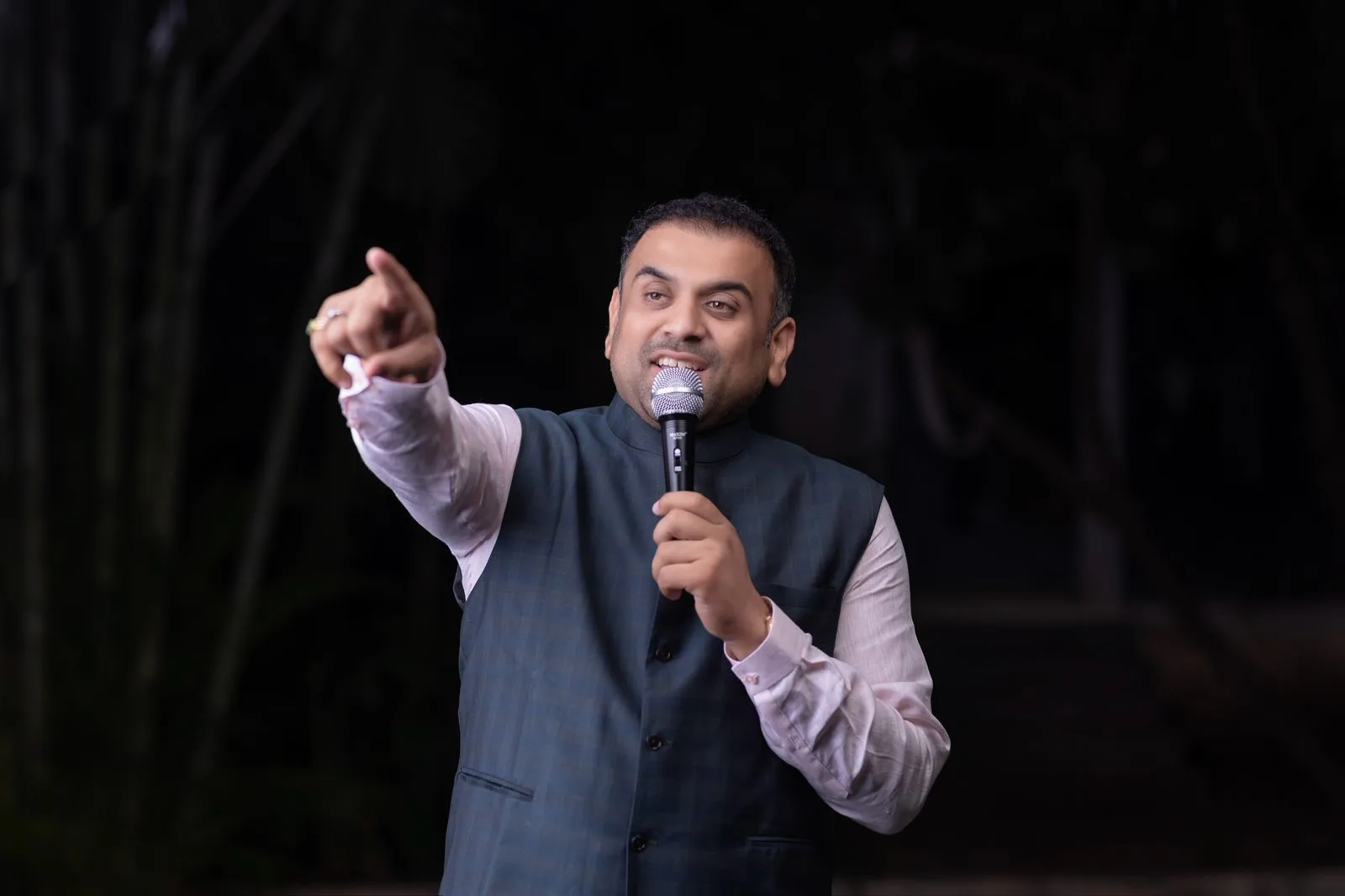 Entrepreneur in Pune Supporting Growth | Sunny Nimhan