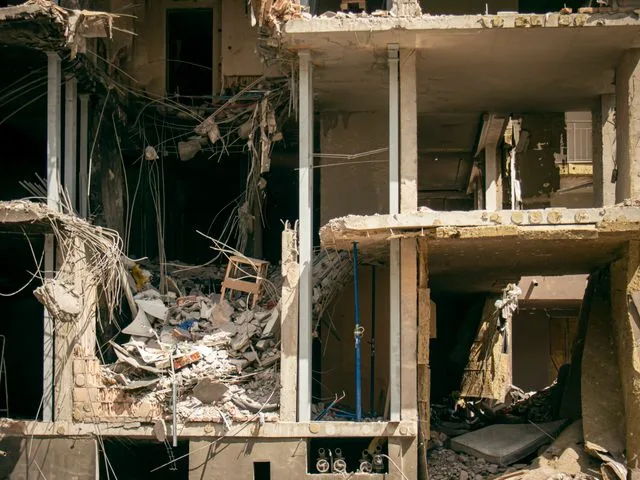 Asbestos is Scary, but There are Professionals Who Can Help