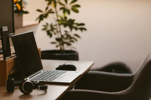 Work-From-Home Hacks to Stay Comfortable and Productive