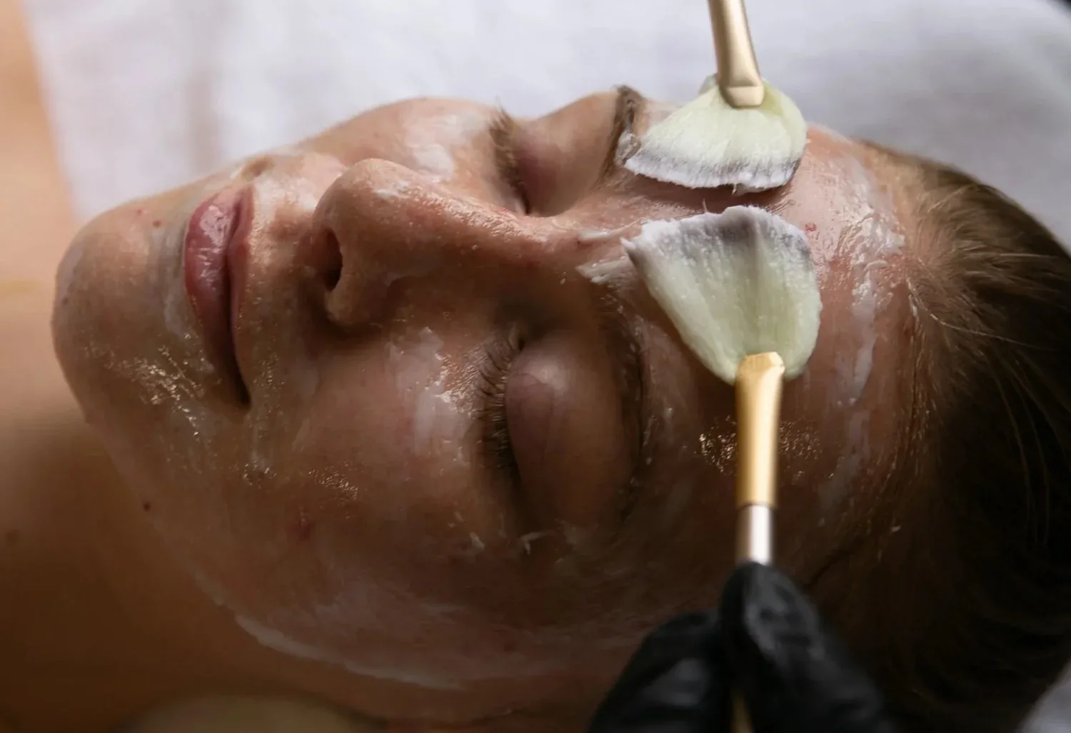 5 Signs Your Skin Is Ready for a Professional Facial Treatment