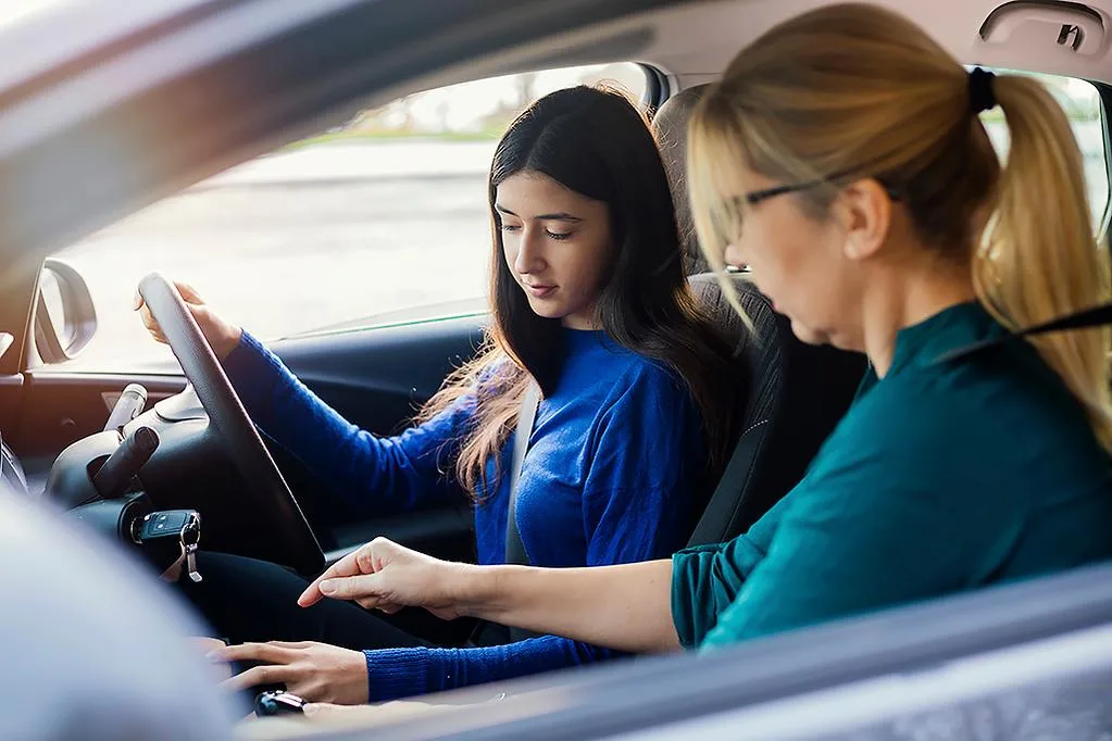 Best Areas in Pakenham for Driving Practice