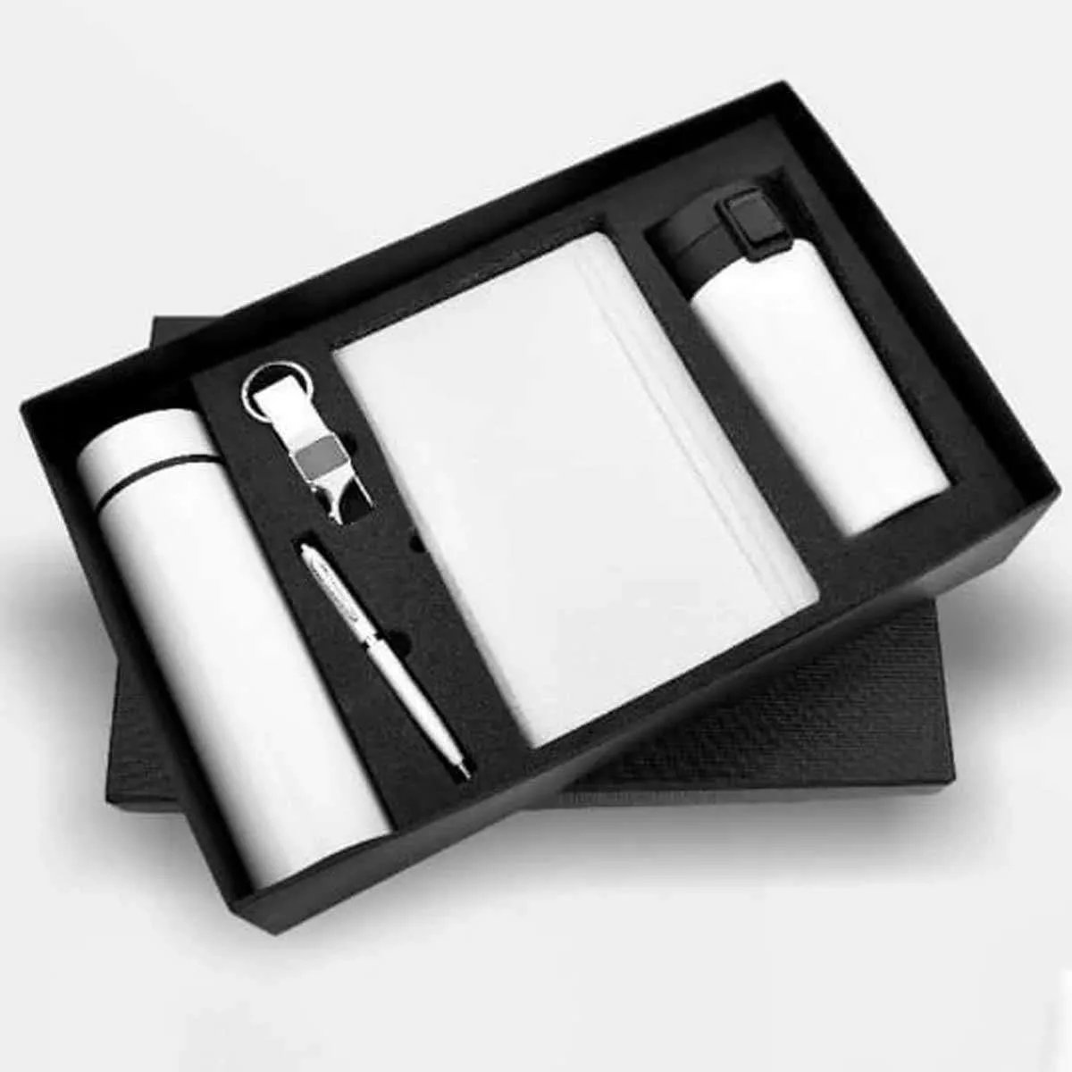 Bulk Onam Corporate Gifts 2026 in Dubai: Premium Customized Gifts for Employees, Clients & Business Partners