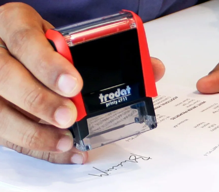 What Packaging and Shipping Features Matter When Buying Signature Stamps