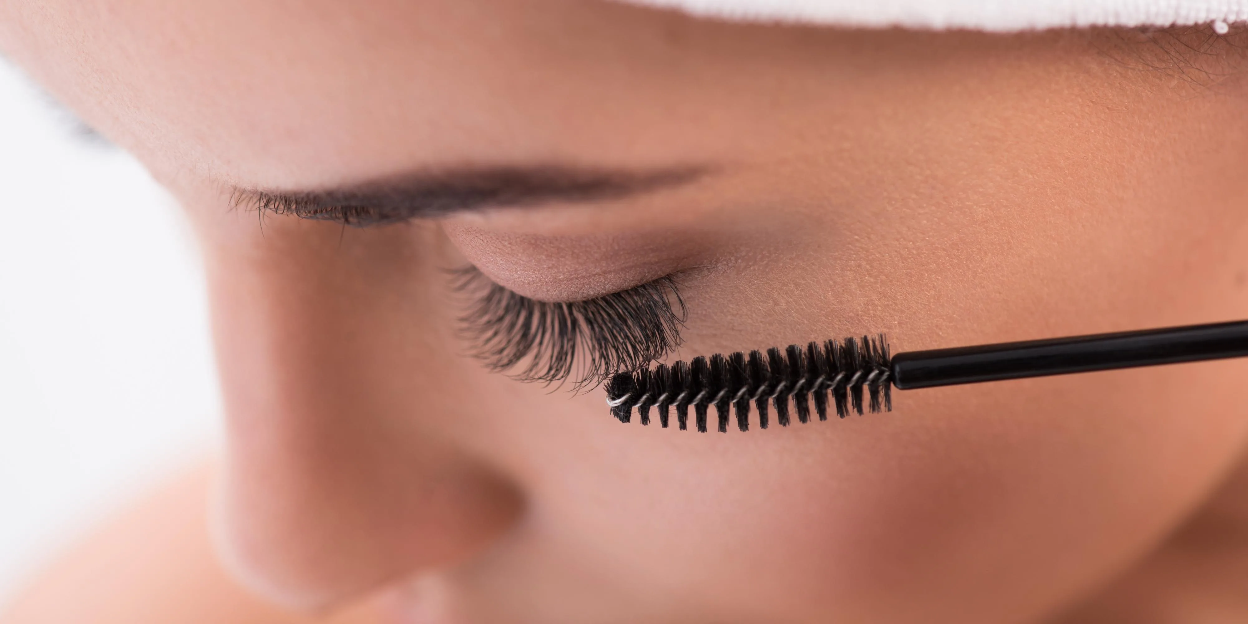 The Ultimate Guide to Powder Brows Mississauga and Lash Aftercare