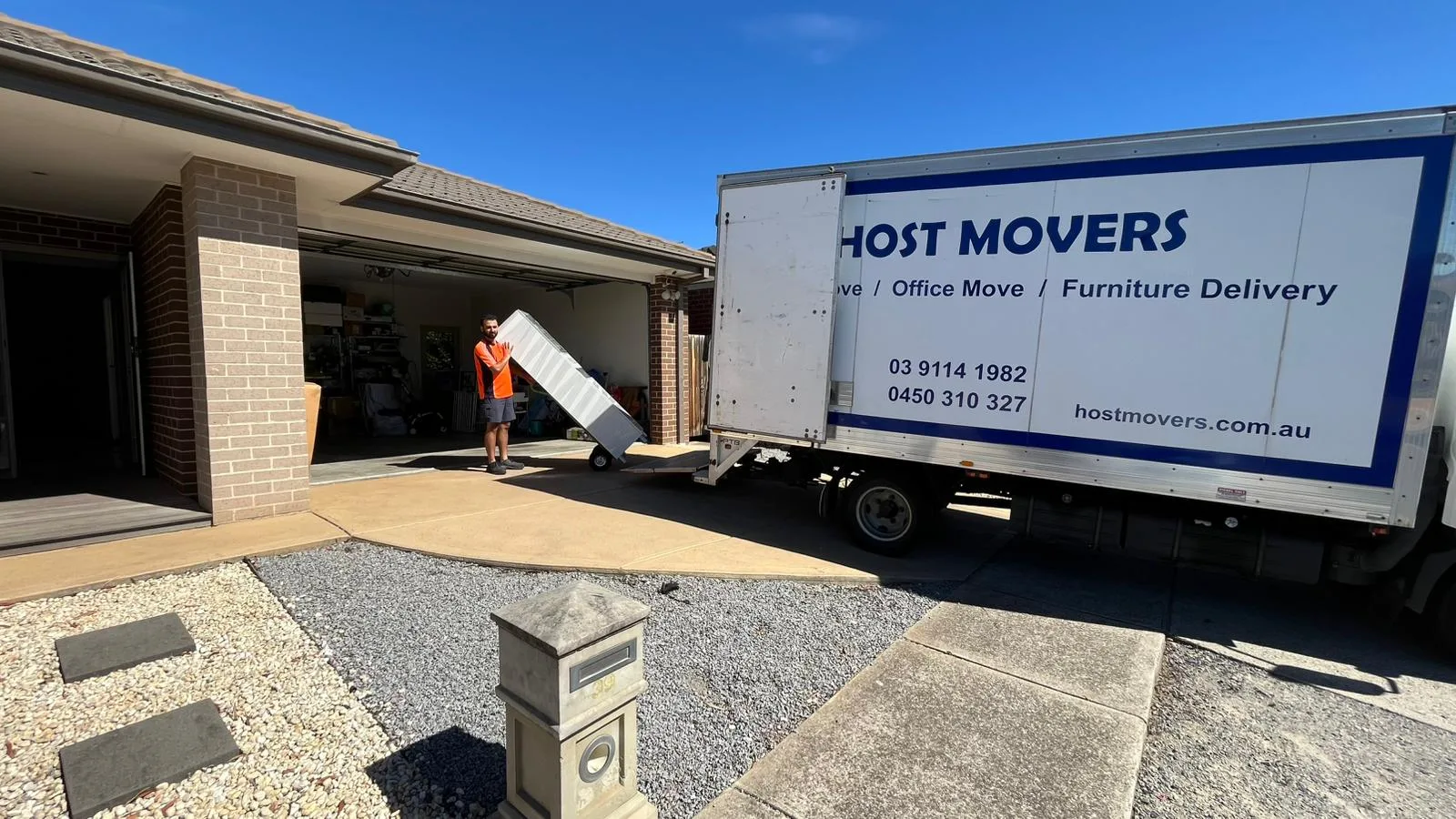 Furniture Removal Companies Near Me – Reliable and Affordable Moving Services