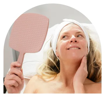 Seasonal Skincare Treatments That Help Maintain a Natural Glow