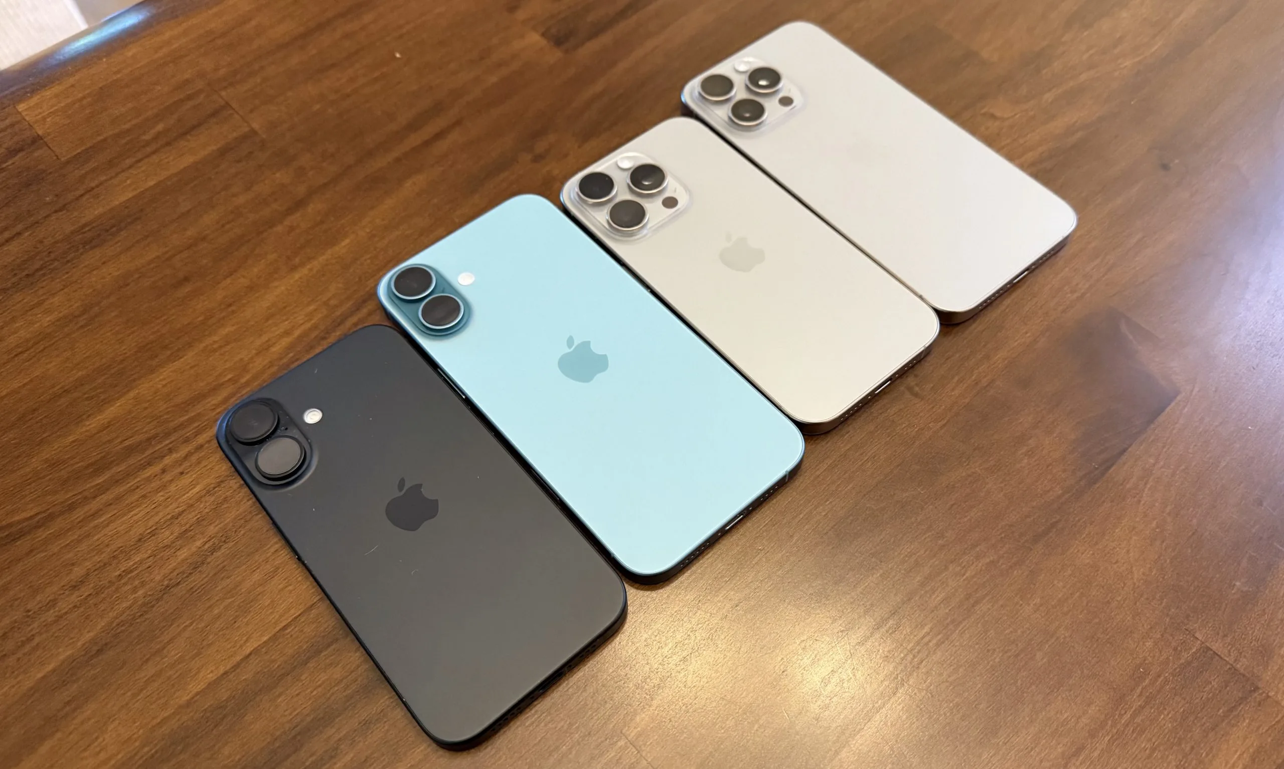 Refurbished iPhone vs Used iPhone: What's the Difference?