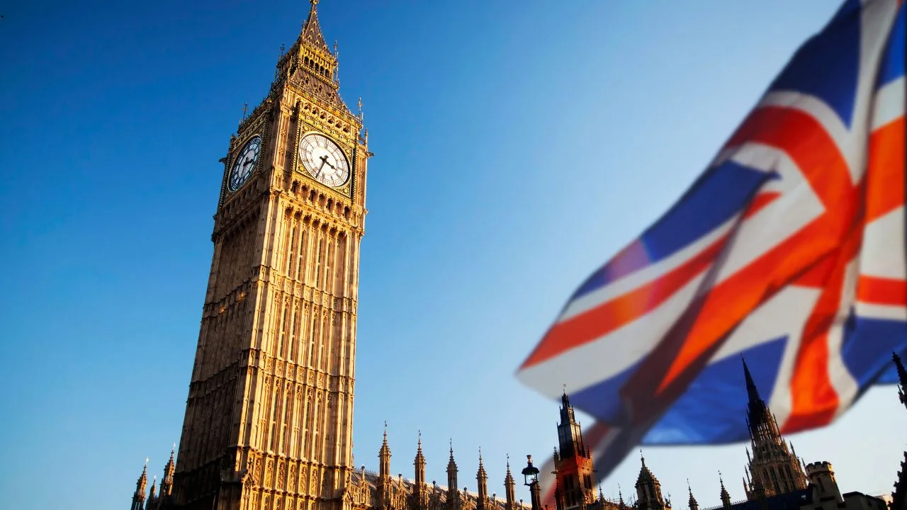 Greece and Norway Are Becoming Two of the Most Searched Holiday Choices for UK Travellers