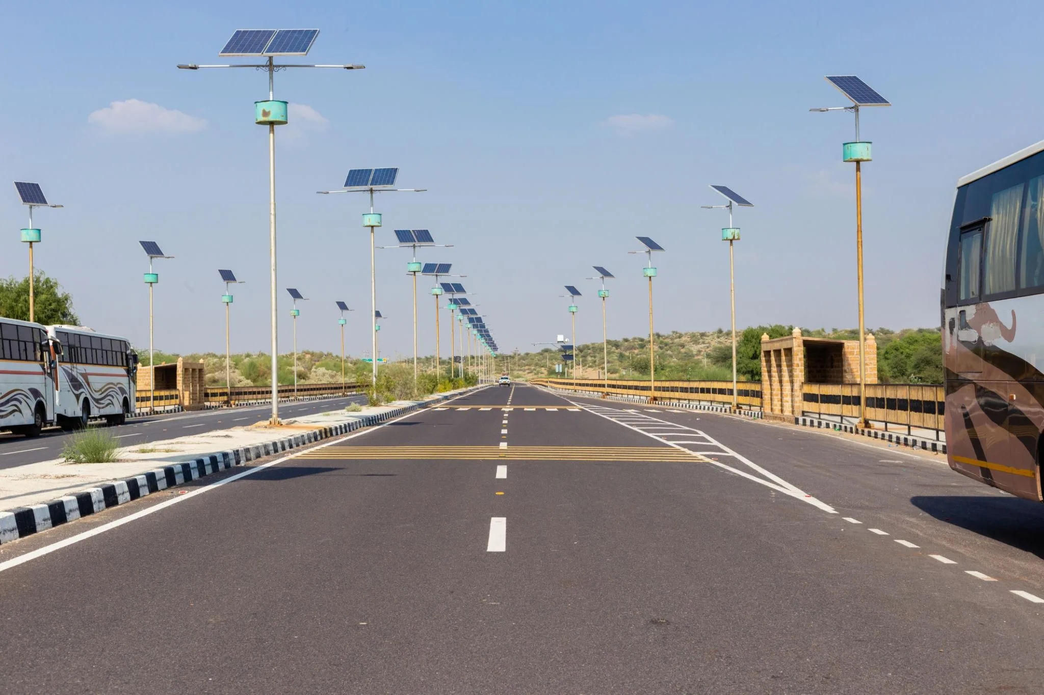 Solar Street Lights: The Smart & Sustainable Way to Light Up Every Street