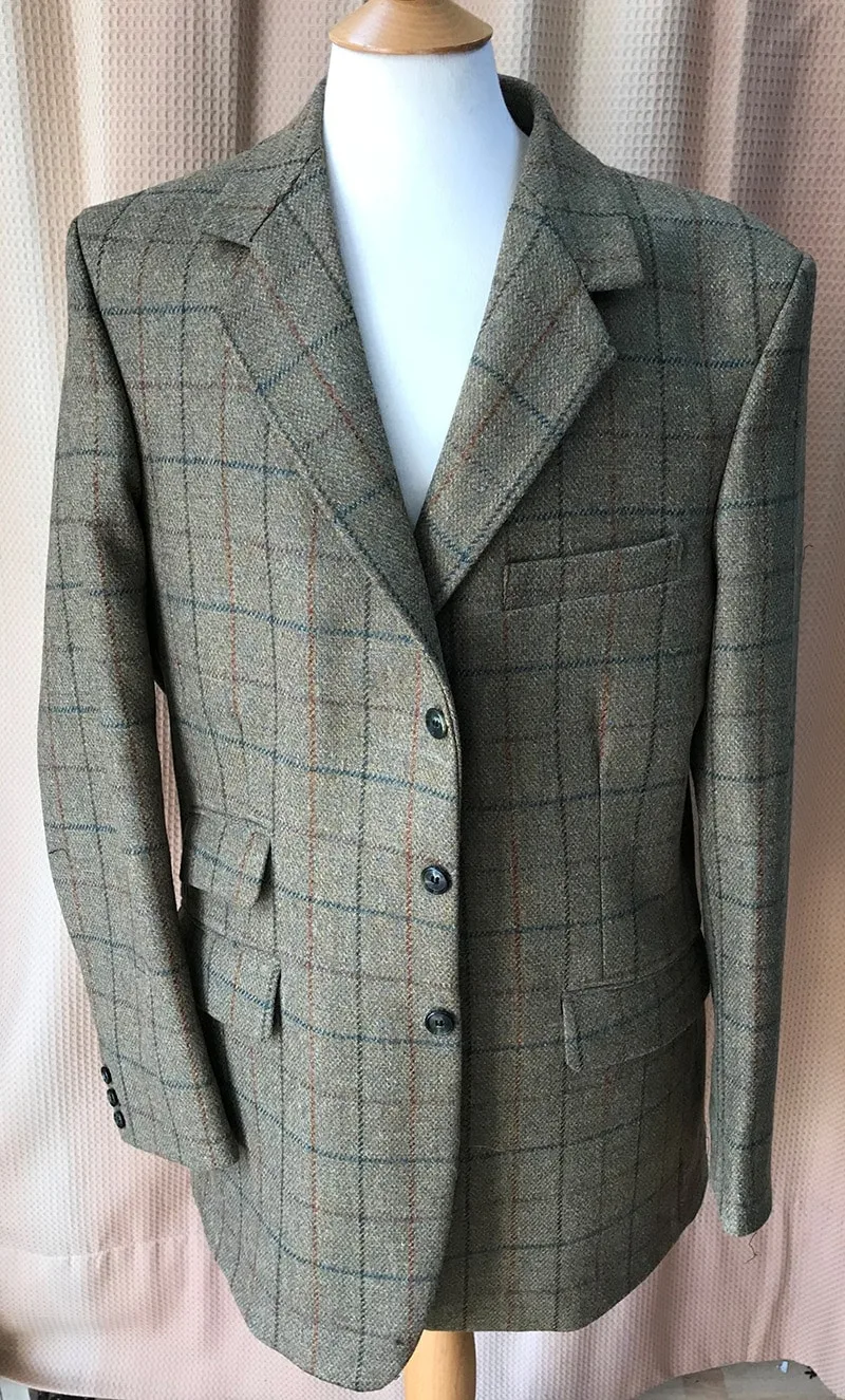 Why a Sports Jacket Is a Wardrobe Essential?