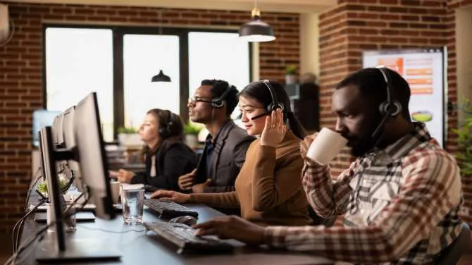 Nearshore Call Centers: Lower Costs, Better Customer Experience