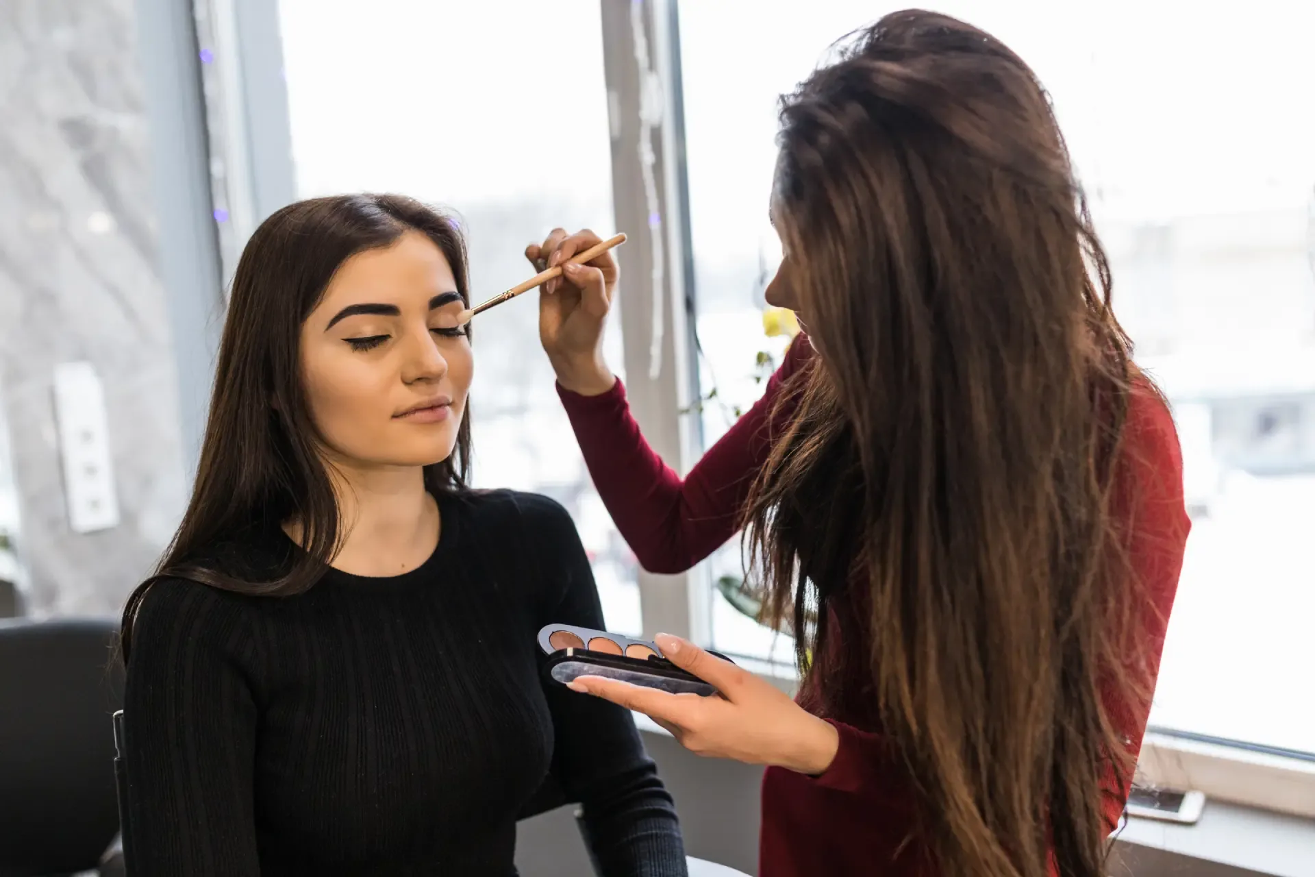 Festival Makeup Services Brampton: Glamorous Looks for Every Special Occasion