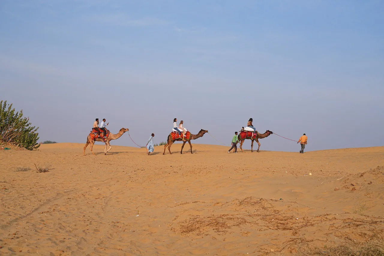 🌵 A Complete Travel Guide to Experiencing Luxury Desert Stays in Jaisalmer