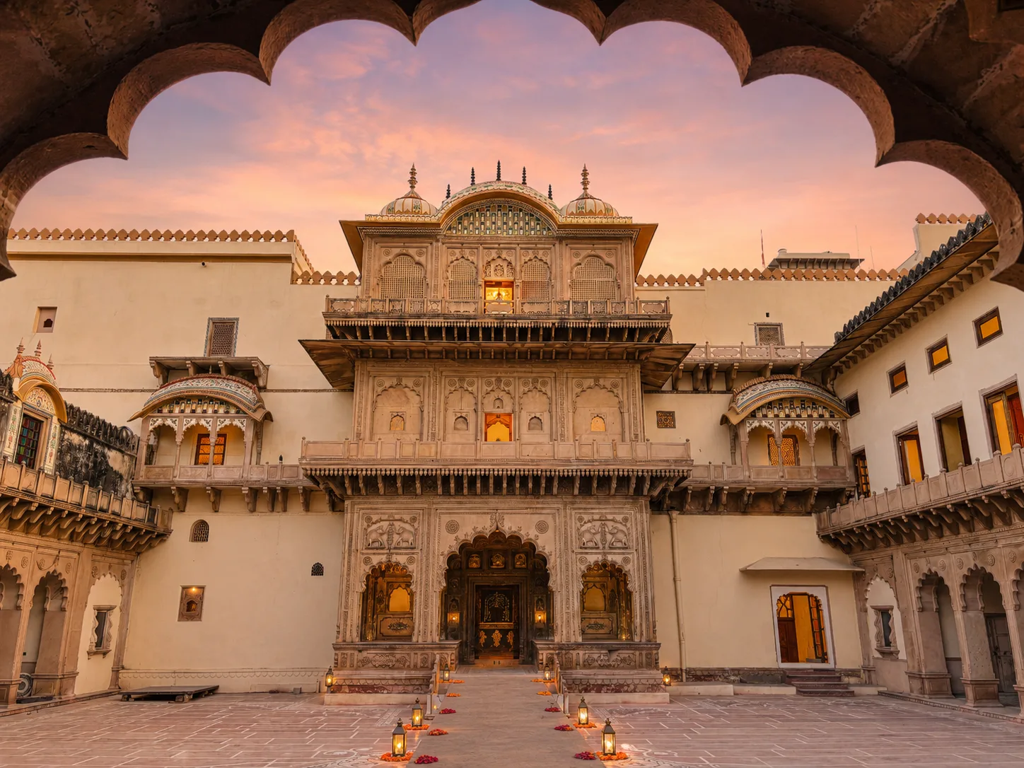 Why Is Mahal Khas Palace a Meaningful Choice for a Family Stay in Bharatpur?