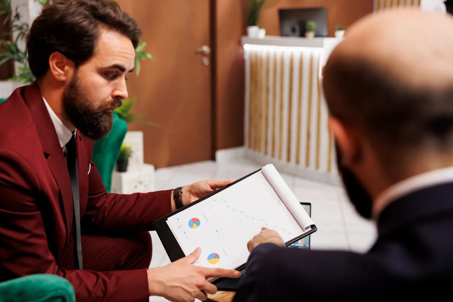 The Strategic Value of Working With Experienced List Brokers at Net60 Inc.