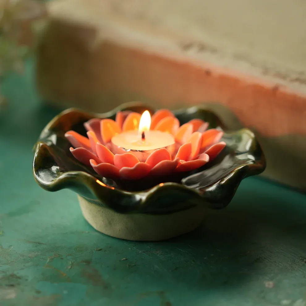 Tea Light Candle Holders for Festive Decorations and Special Occasions
