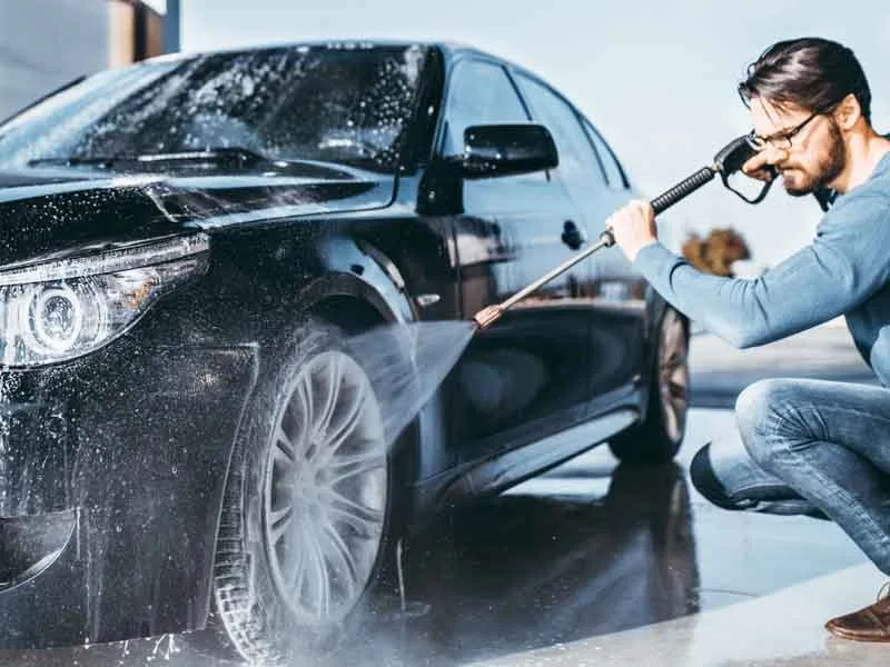 Can a Touchless Car Wash Remove Stubborn Dirt?