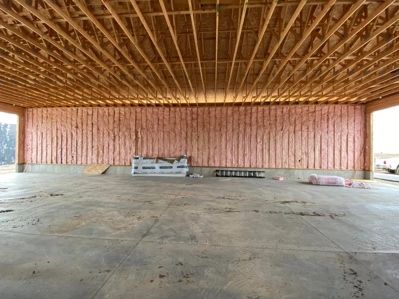 Can Mold Grow on Fiberglass Insulation in Driggs, ID, Buildings, and What Are the Risks for Builders?