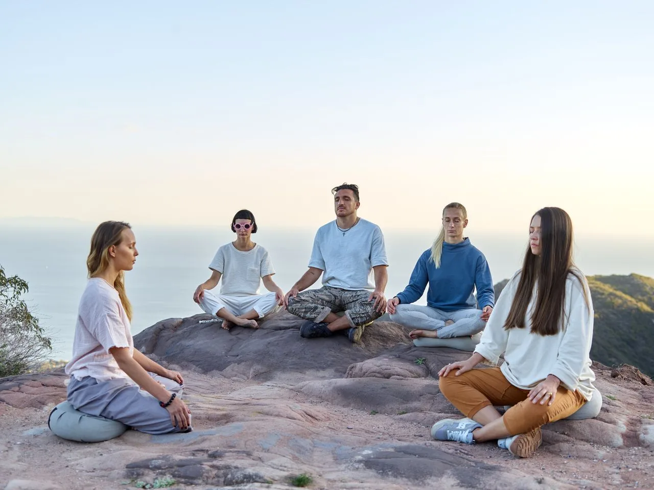 Building Healthier Habits Through Everyday Mindfulness