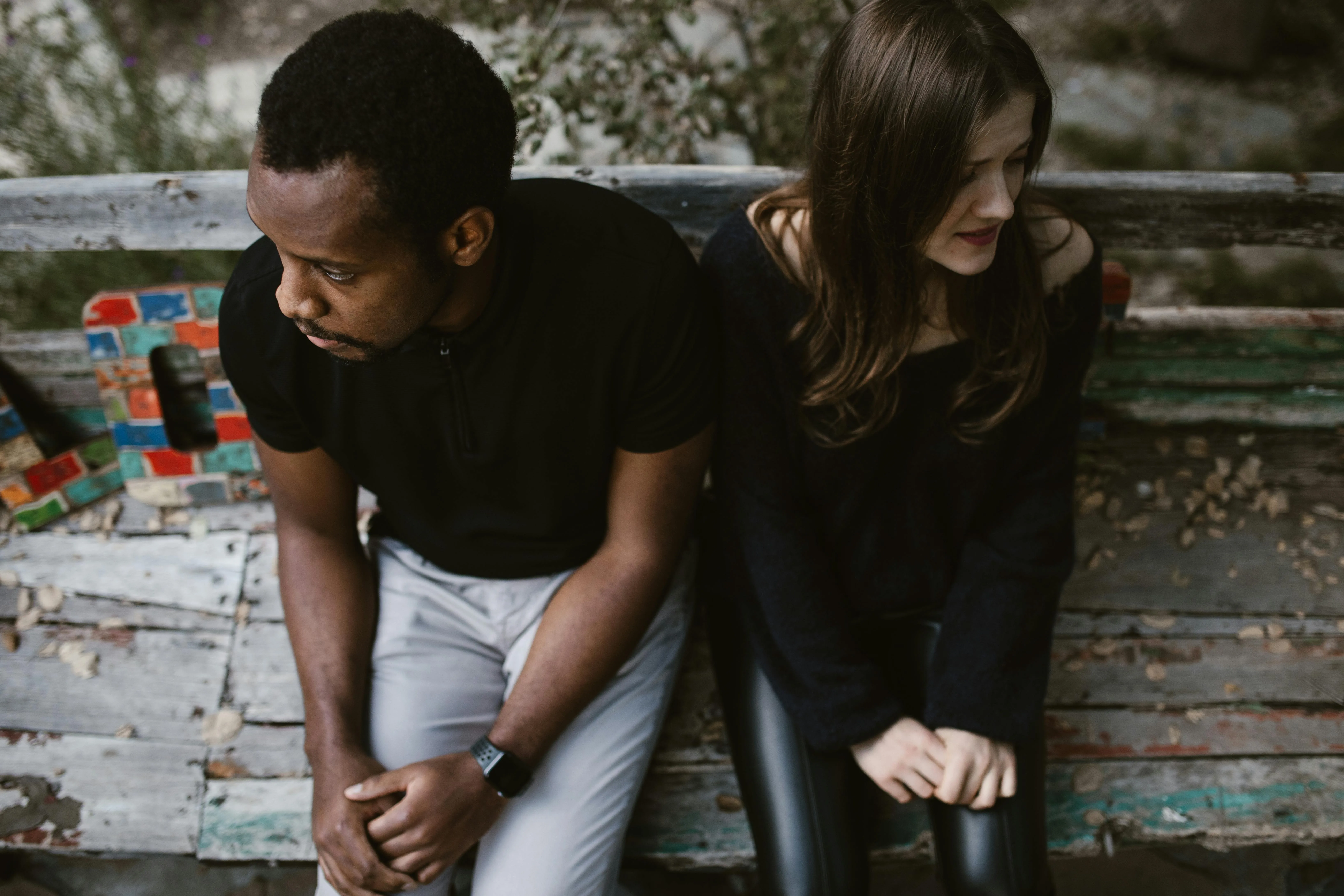 The Difference Between a Mediator and a Divorce Lawyer
