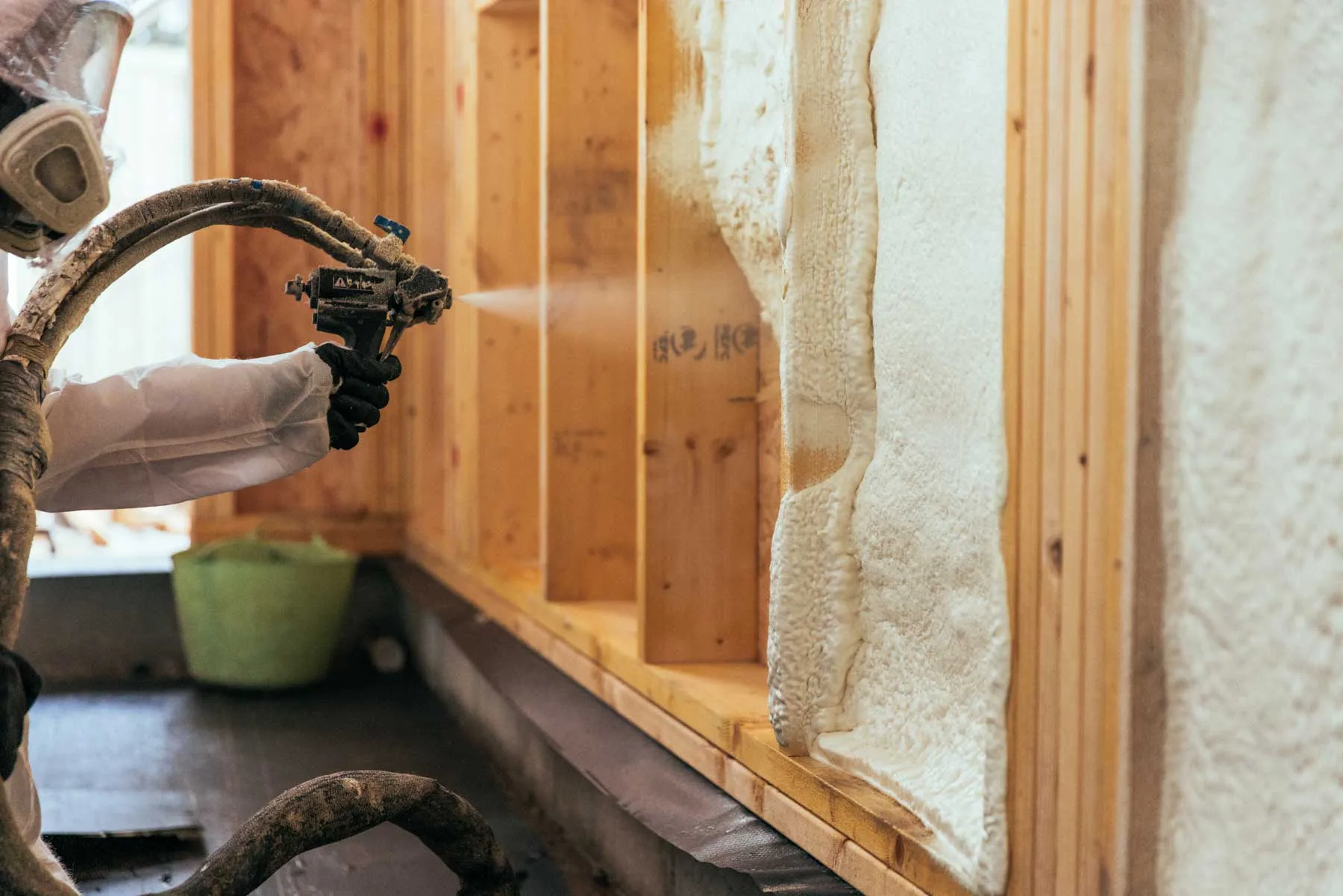What Is the Difference Between Open Cell and Closed Cell Spray Foam Insulation?