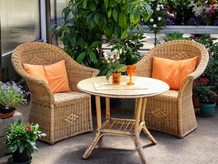 Which Design Choices Make Outdoor Spaces More Functional?