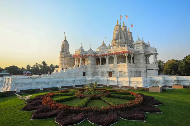 Discover Navsari: A Cultural and Coastal Travel Guide