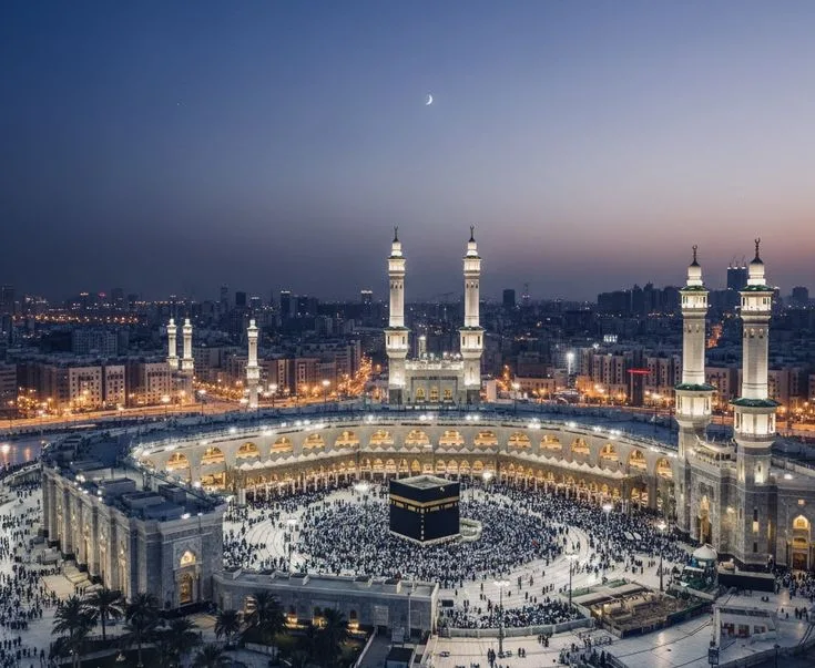 How to Book a Cheap Umrah Package from USA Without Overspending?
