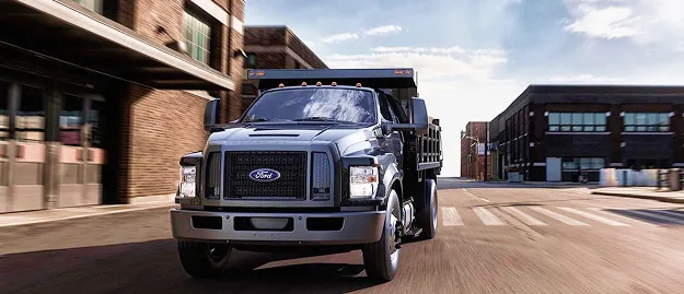 Building a Fleet That Works: A Business Owner's Guide to Commercial Trucks