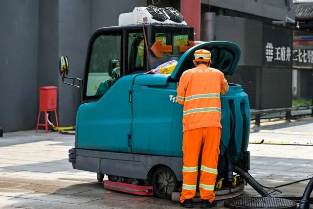 Industrial Sweepers and Scrubbers: Keeping Warehouses Safe, Clean, and Productive