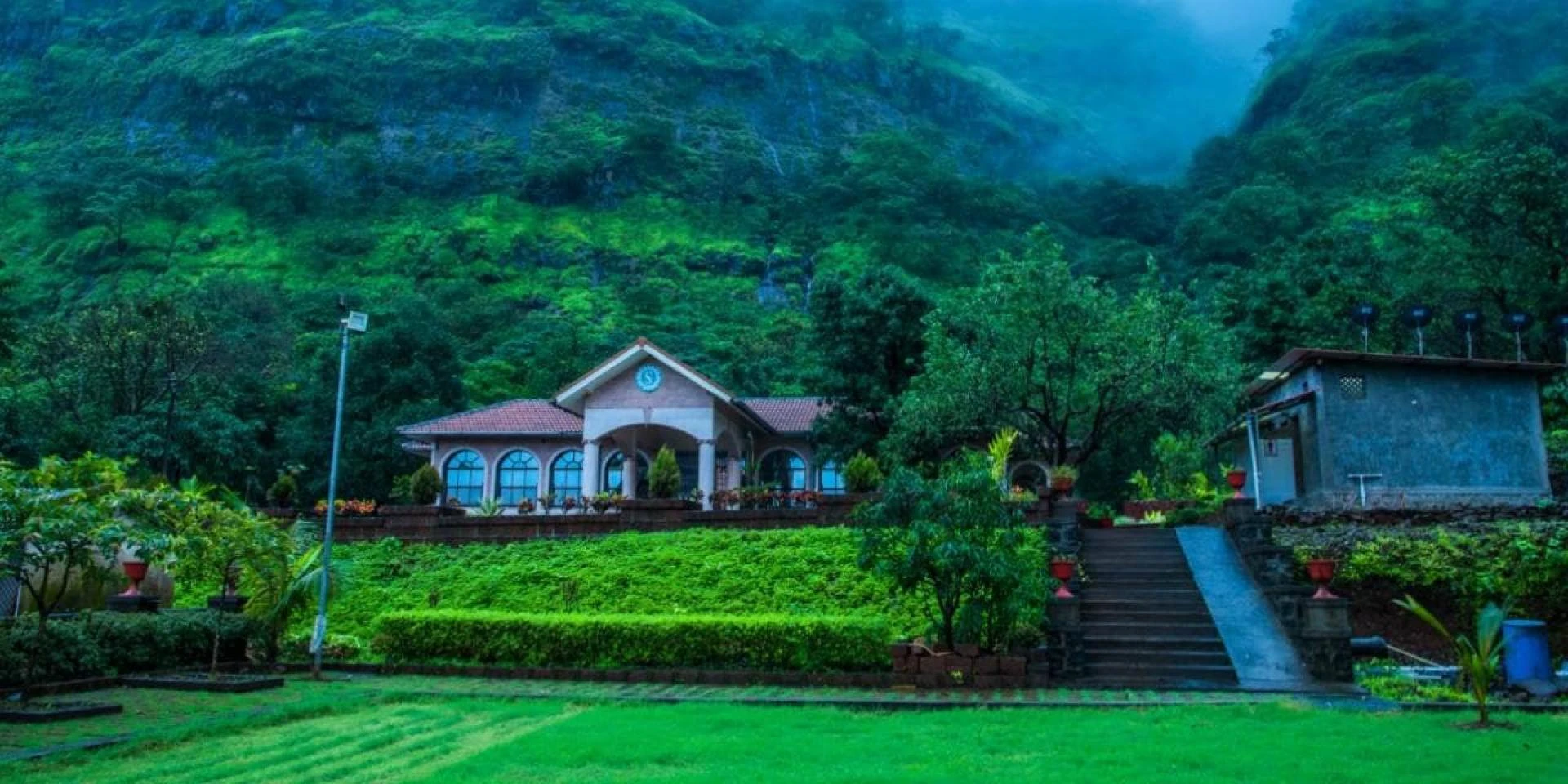 Exploring Devkund Waterfall: A Guide to Accommodation and Stay Options
