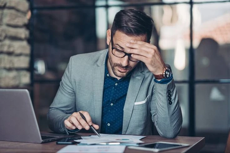 Financial Mistakes to Avoid in Your 20s & 30s