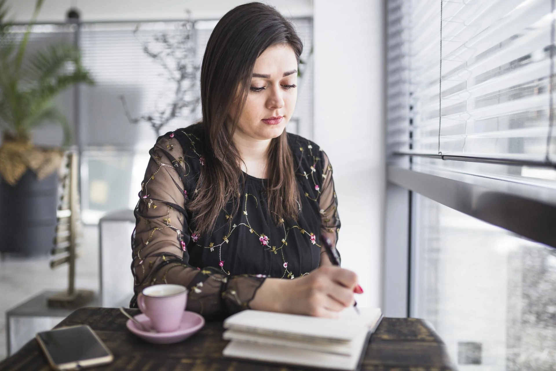From Idea to Bestseller: How BookWizard Simplifies the Book Writing Process