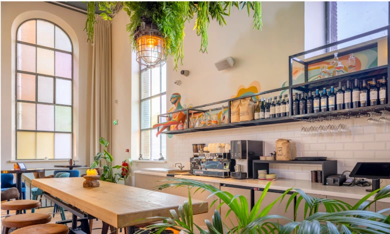 Discover the Best Spot for Lunch in Utrecht – Here’s Why Bunk Restaurant Deserves a Visit