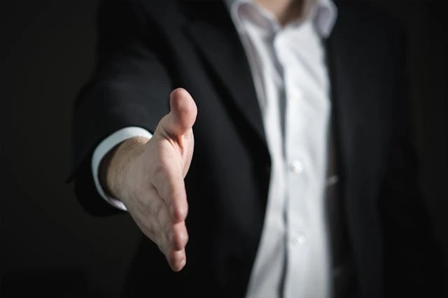 Networking That Works: How to Create Lasting Business Connections 