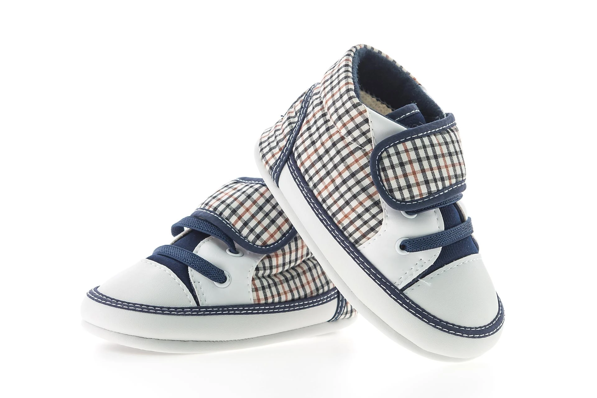 Girls Patent Boots for Every Season: Fashion Tips for Little Trendsetters