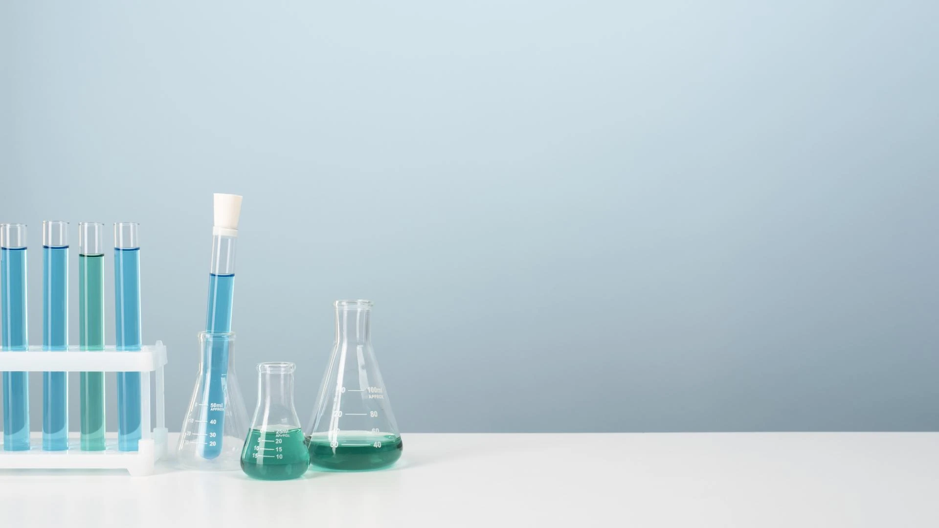 Beyond the Surface: Best Practices and Innovations in Laboratory Slide Usage