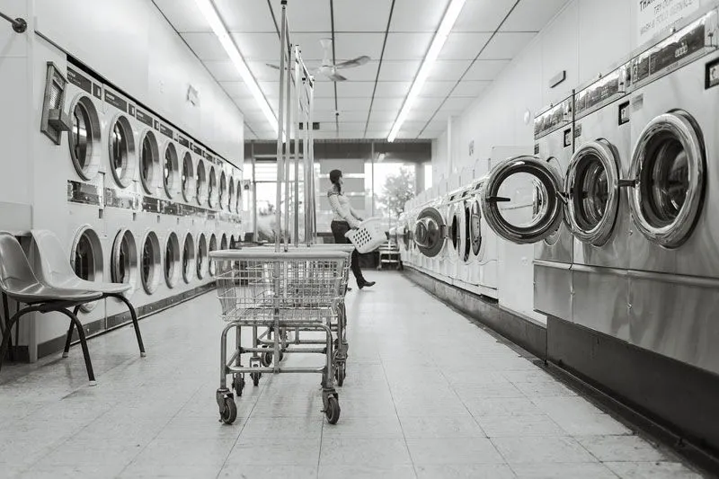 Can I Run a Laundry Franchise Part Time