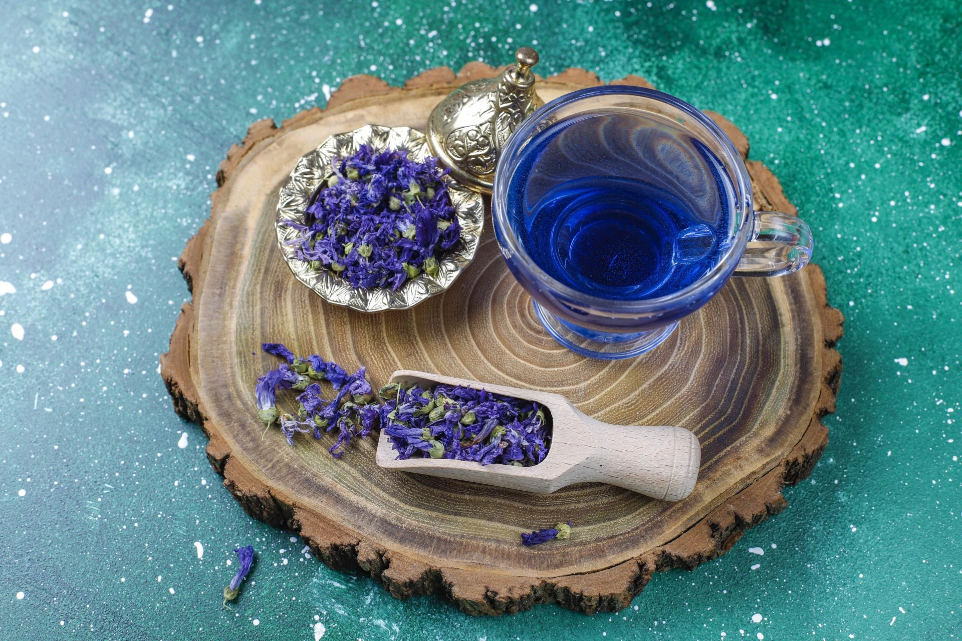 Top 10 Organic Teas Recommended During Pregnancy - HolyIndia