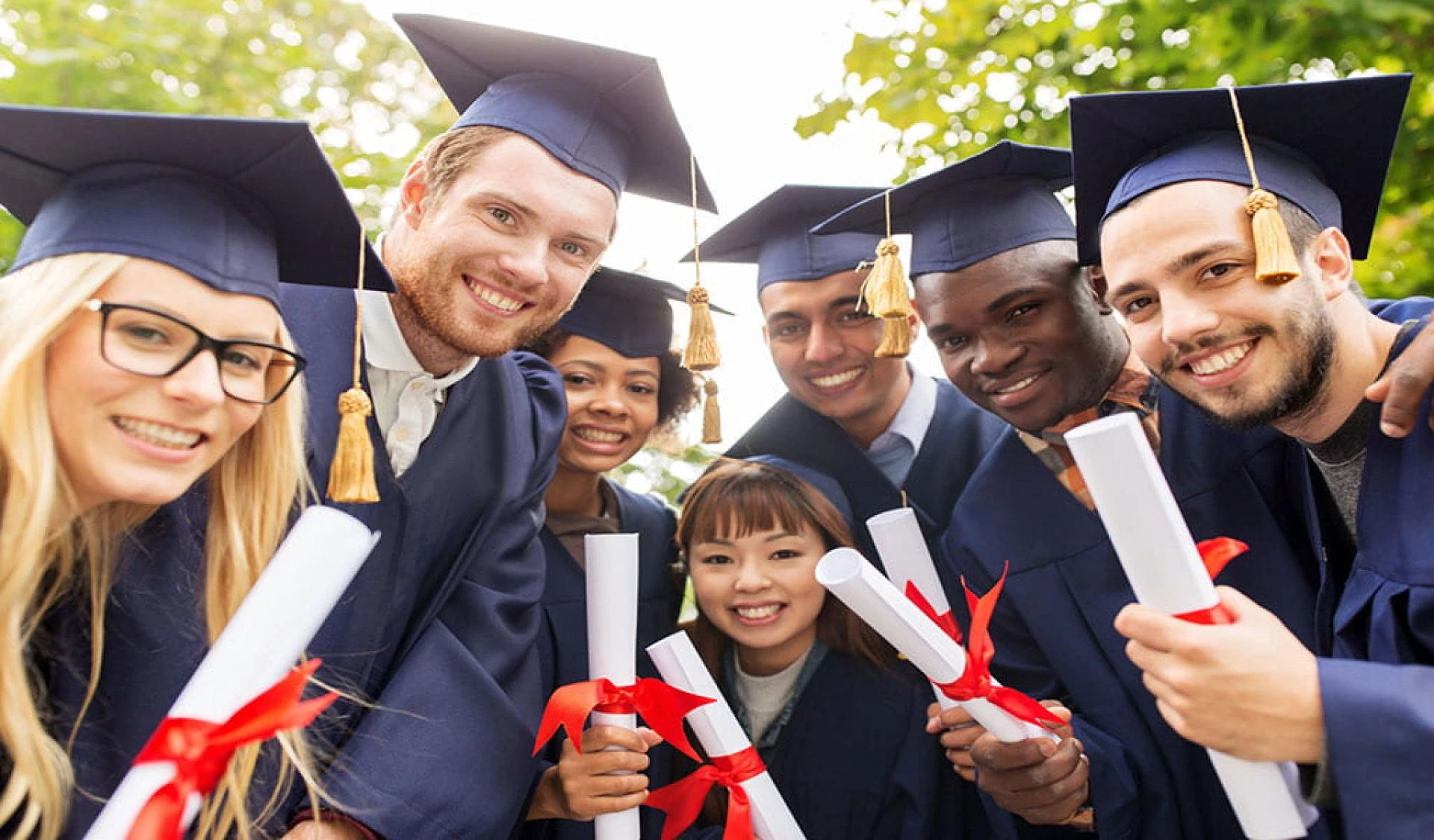 Create a Future in Healthcare with the Best Scholarship for Medical Students in India