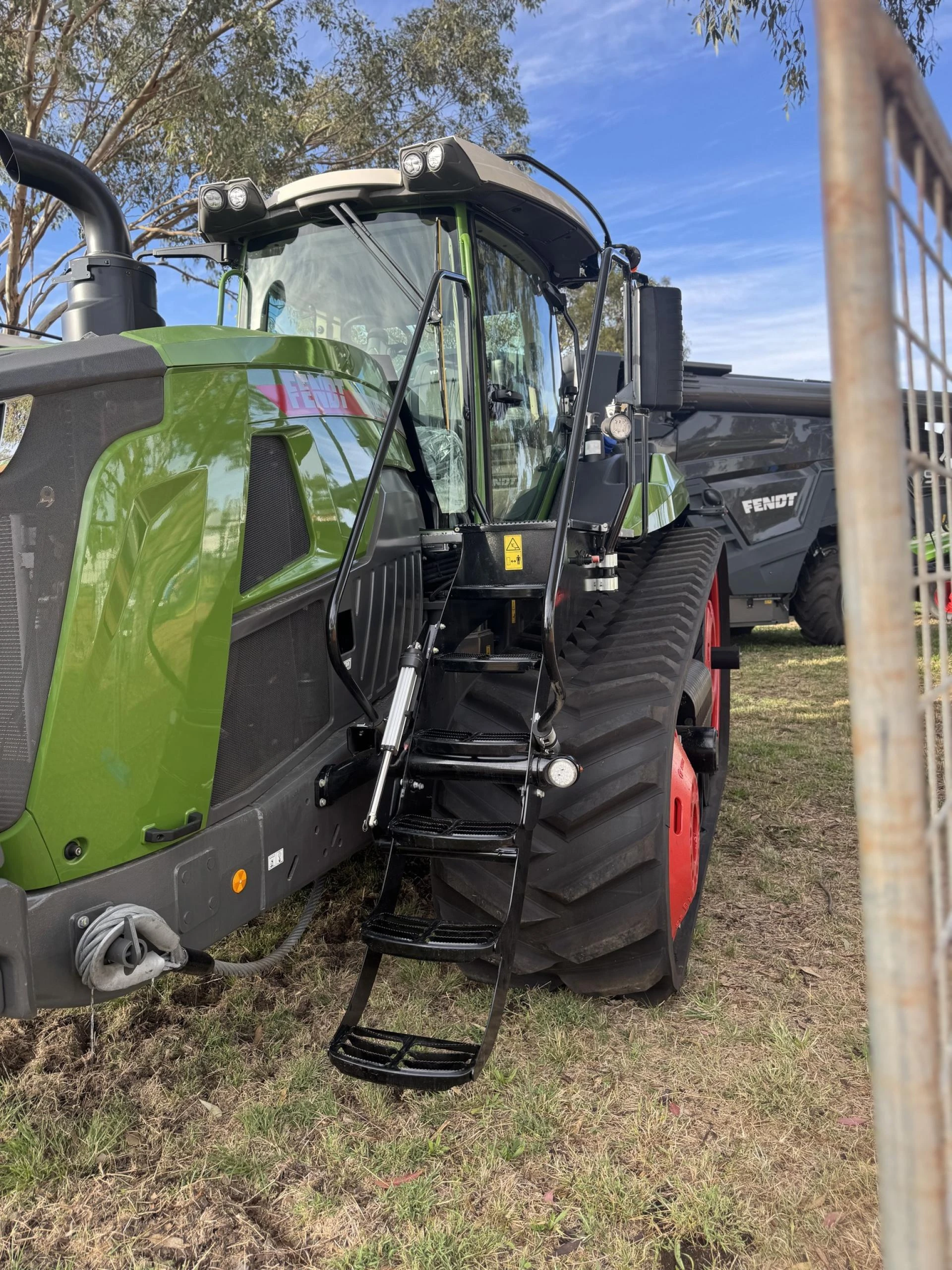 What Are the Benefits of Choosing a Fendt Track Tractor for Challenging Terrain?