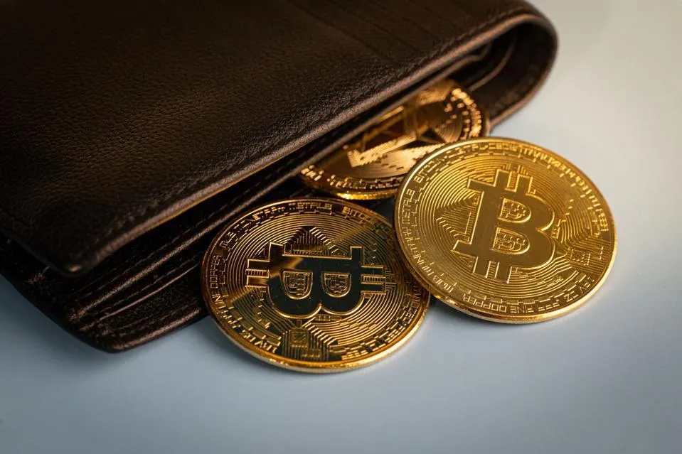 Why Server Wallets Are Essential for Scalable and Automated Web3 Applications