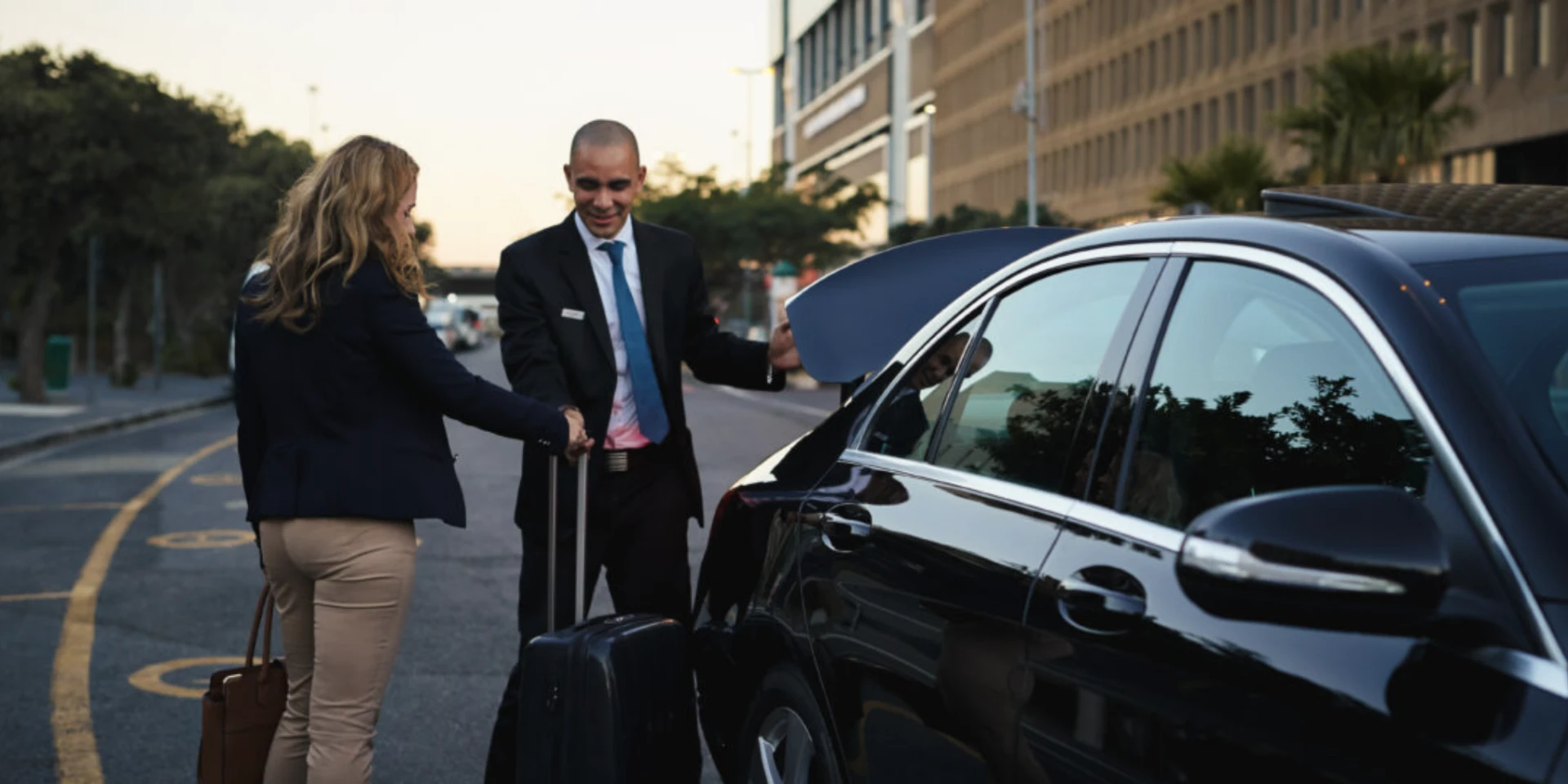 Why Premier International Transportation Beats Uber for Business Travel
