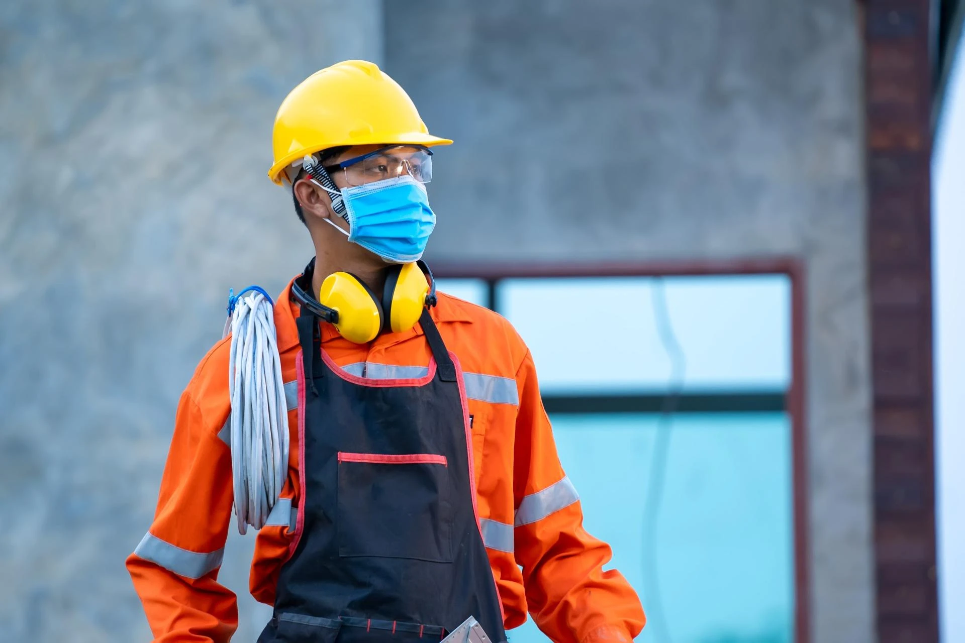 How to Choose the Right Electrician for Your Project